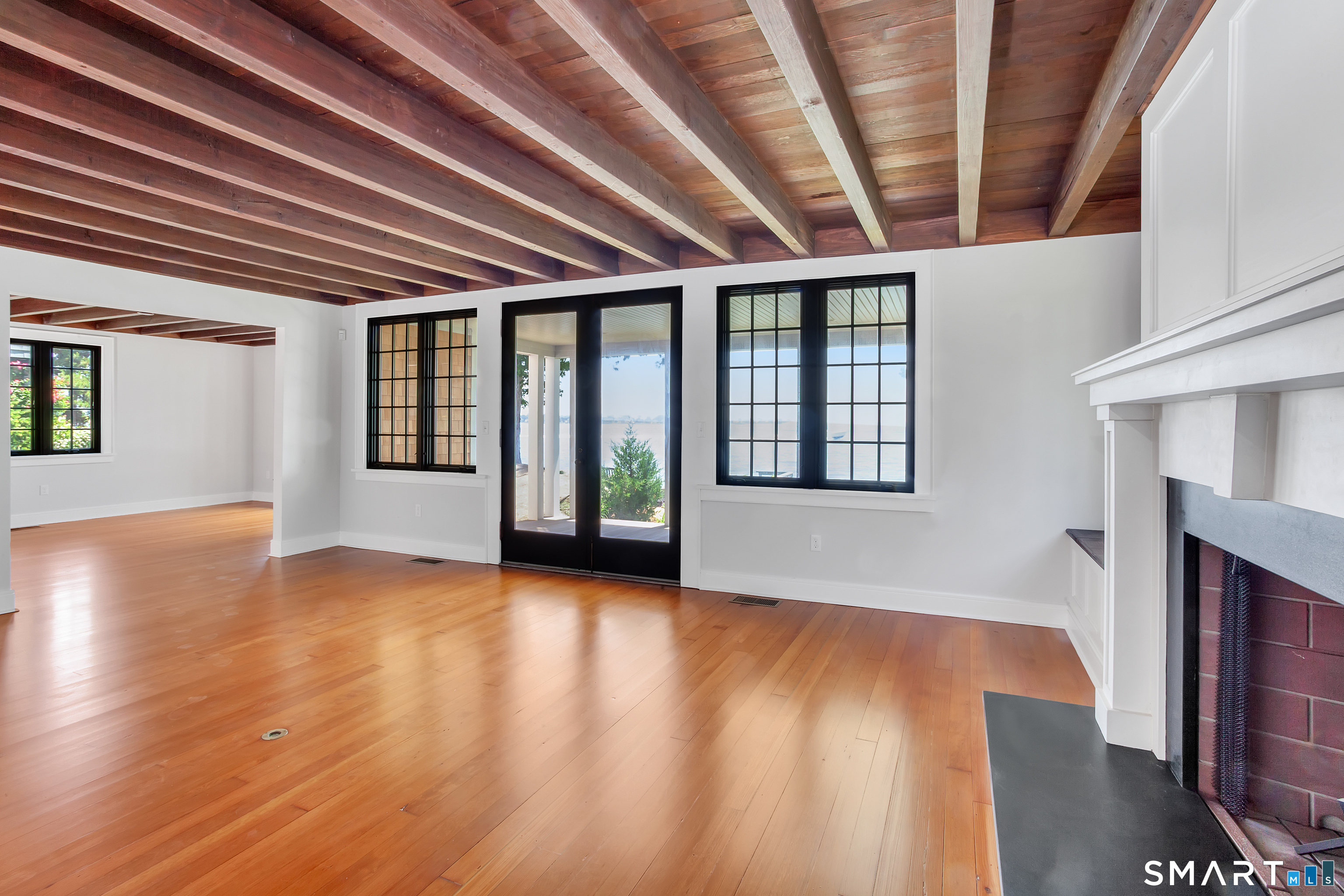 32 Wood Road Branford CT 06405