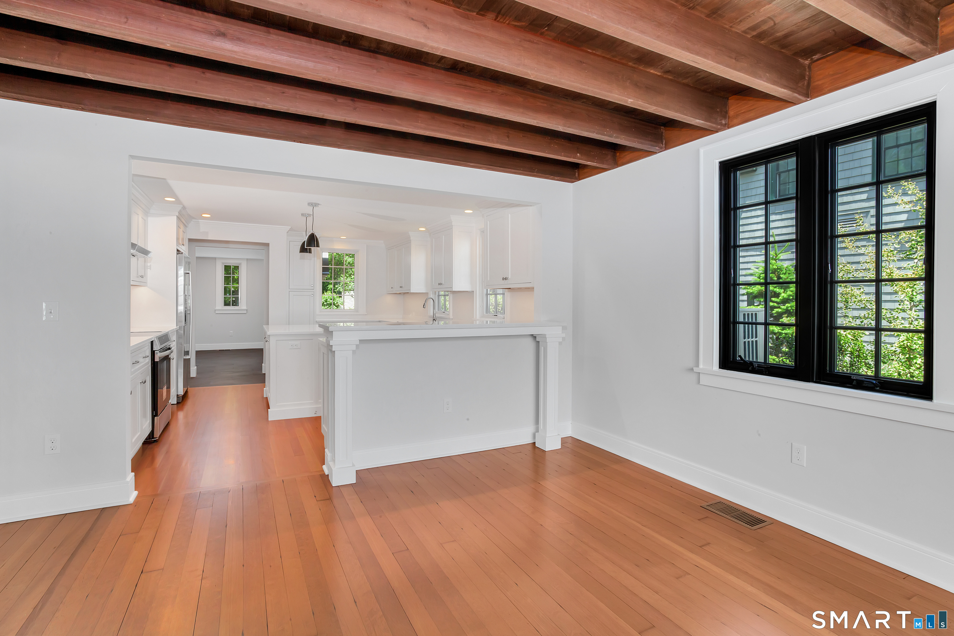 32 Wood Road Branford CT 06405