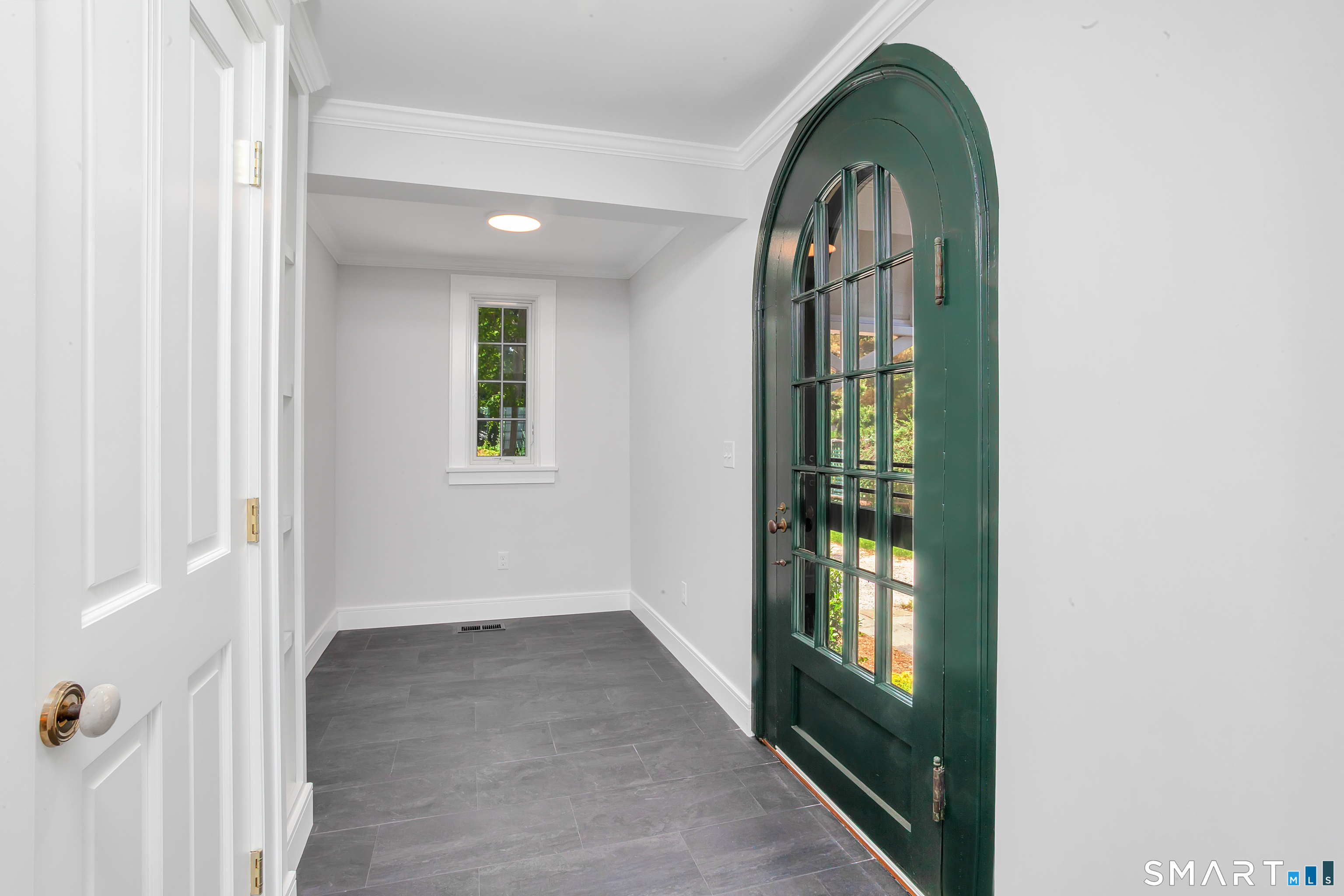 32 Wood Road Branford CT 06405