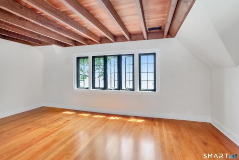 32 Wood Road Branford CT 06405