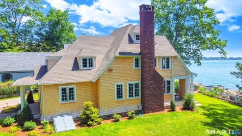 32 Wood Road Branford CT 06405