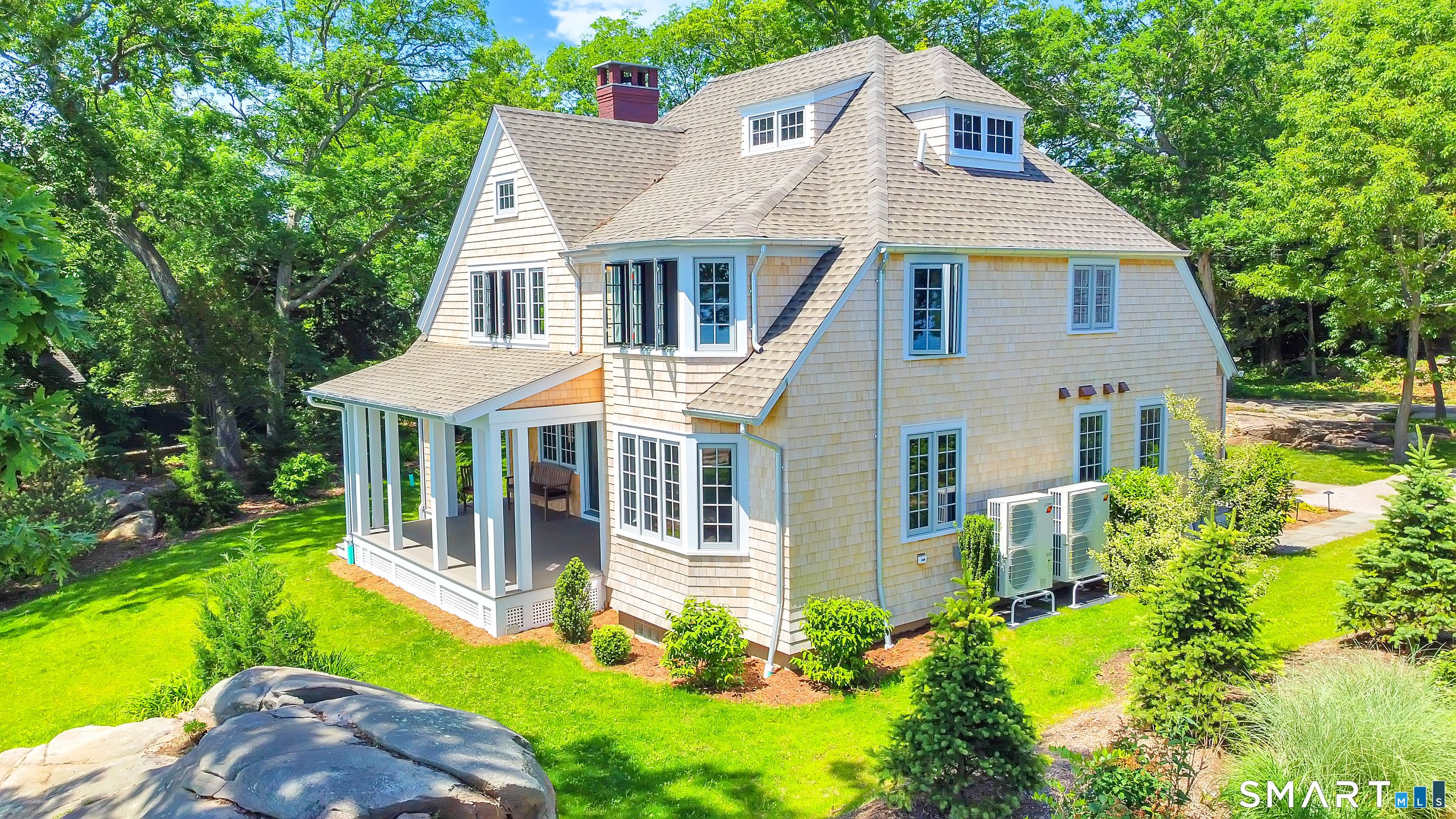 32 Wood Road Branford CT 06405