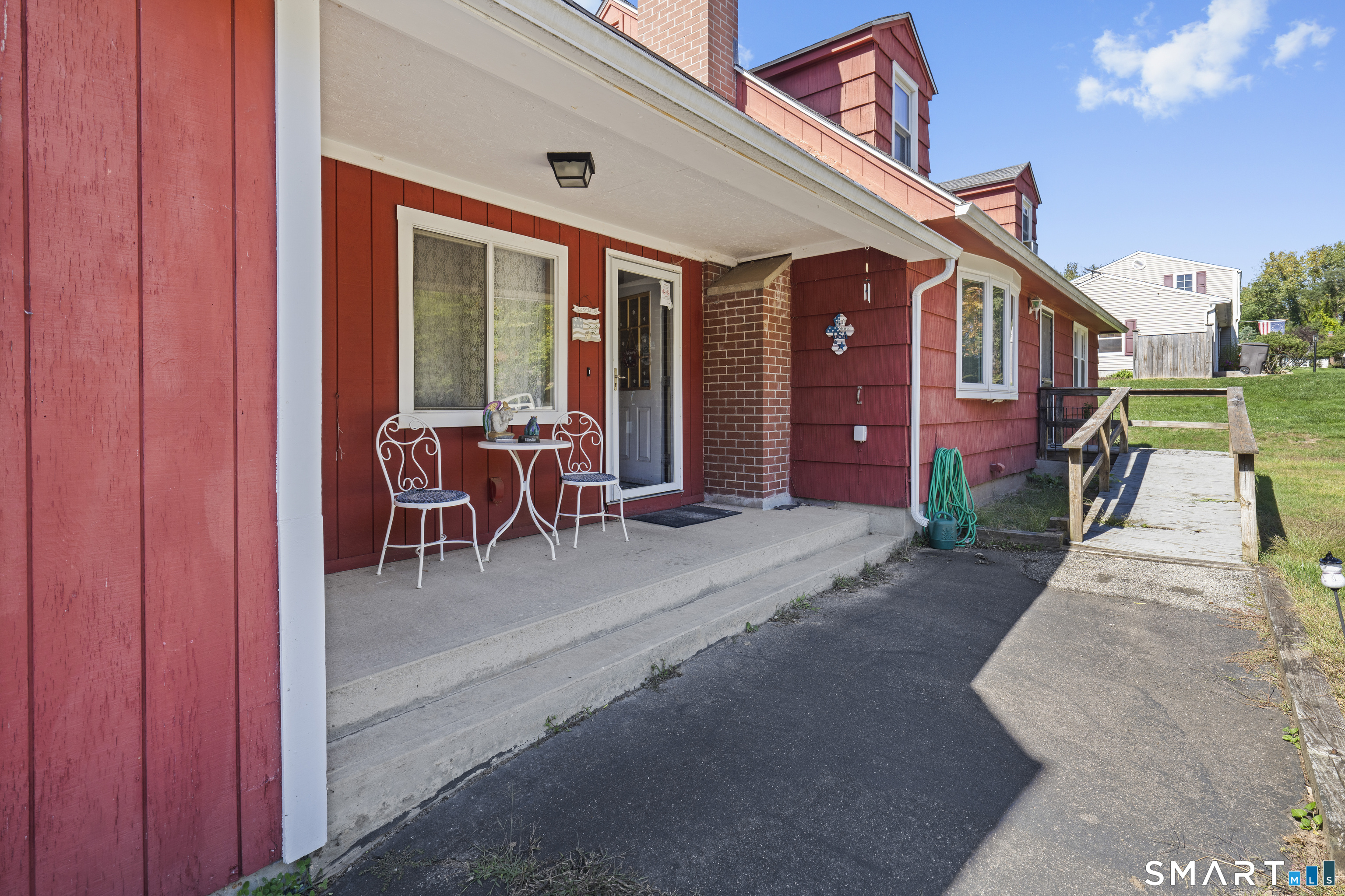 23 Redwing Road Enfield CT 06082