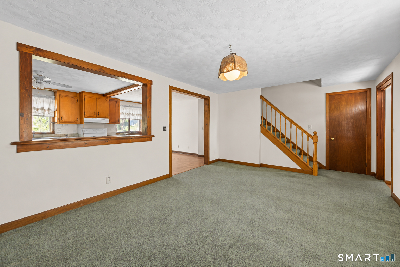 23 Redwing Road Enfield CT 06082