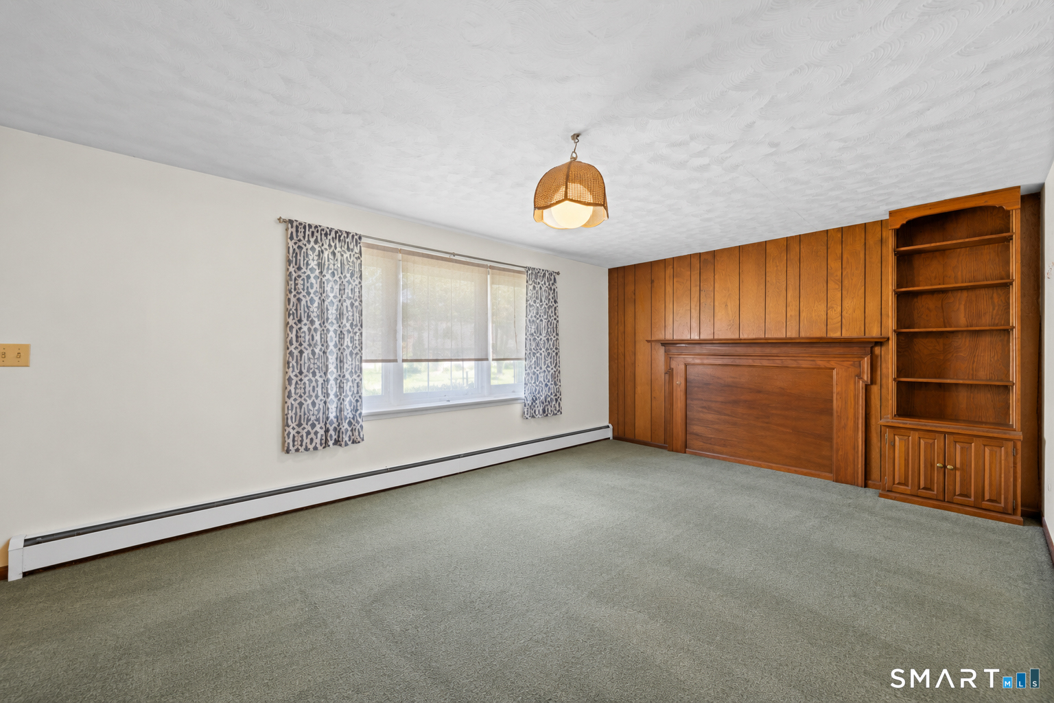 23 Redwing Road Enfield CT 06082