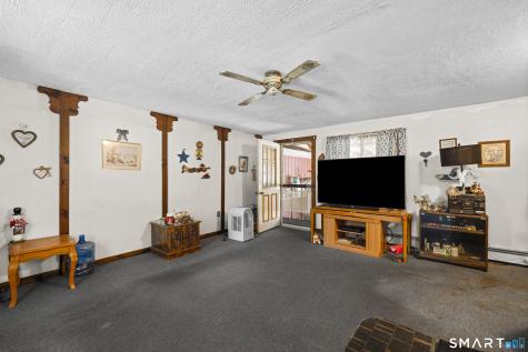 23 Redwing Road Enfield CT 06082