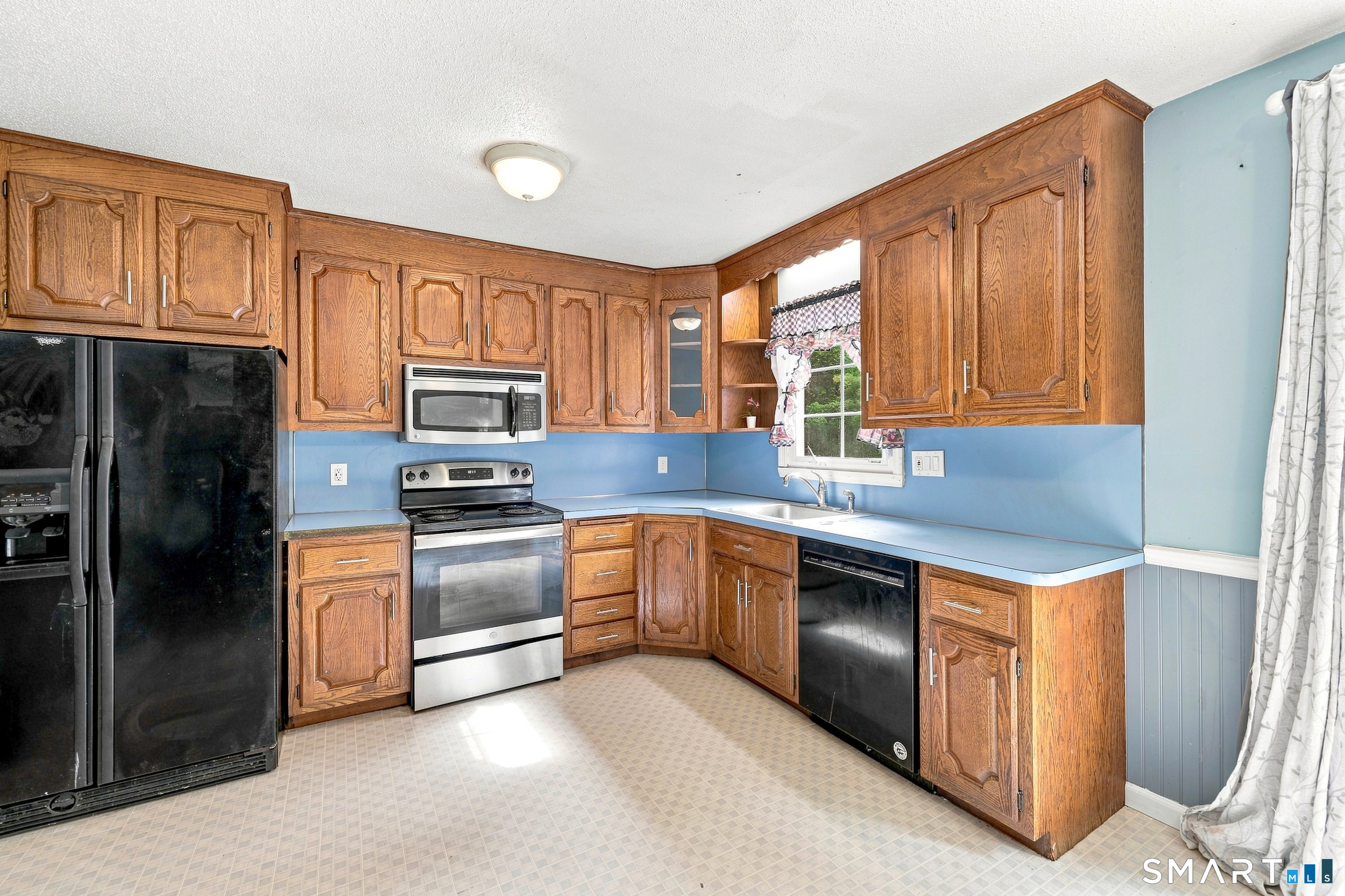 23 Knollwood Trail Coventry CT 06238