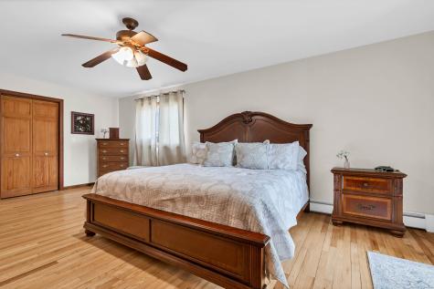 224 Neptune Drive Groton CT 06340