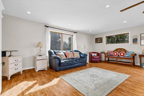 224 Neptune Drive Groton CT 06340