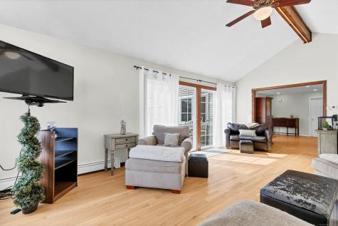 224 Neptune Drive Groton CT 06340