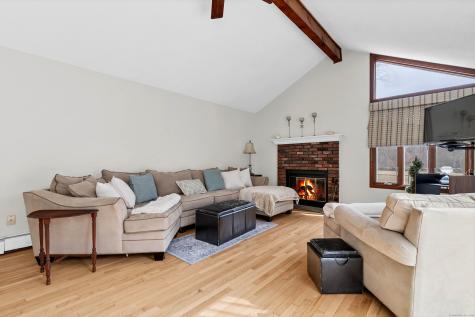 224 Neptune Drive Groton CT 06340