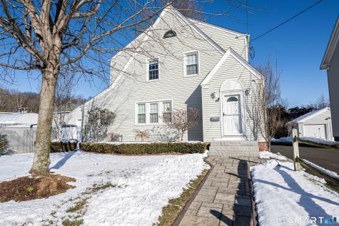 18 Day Spring Avenue Hamden CT 06518