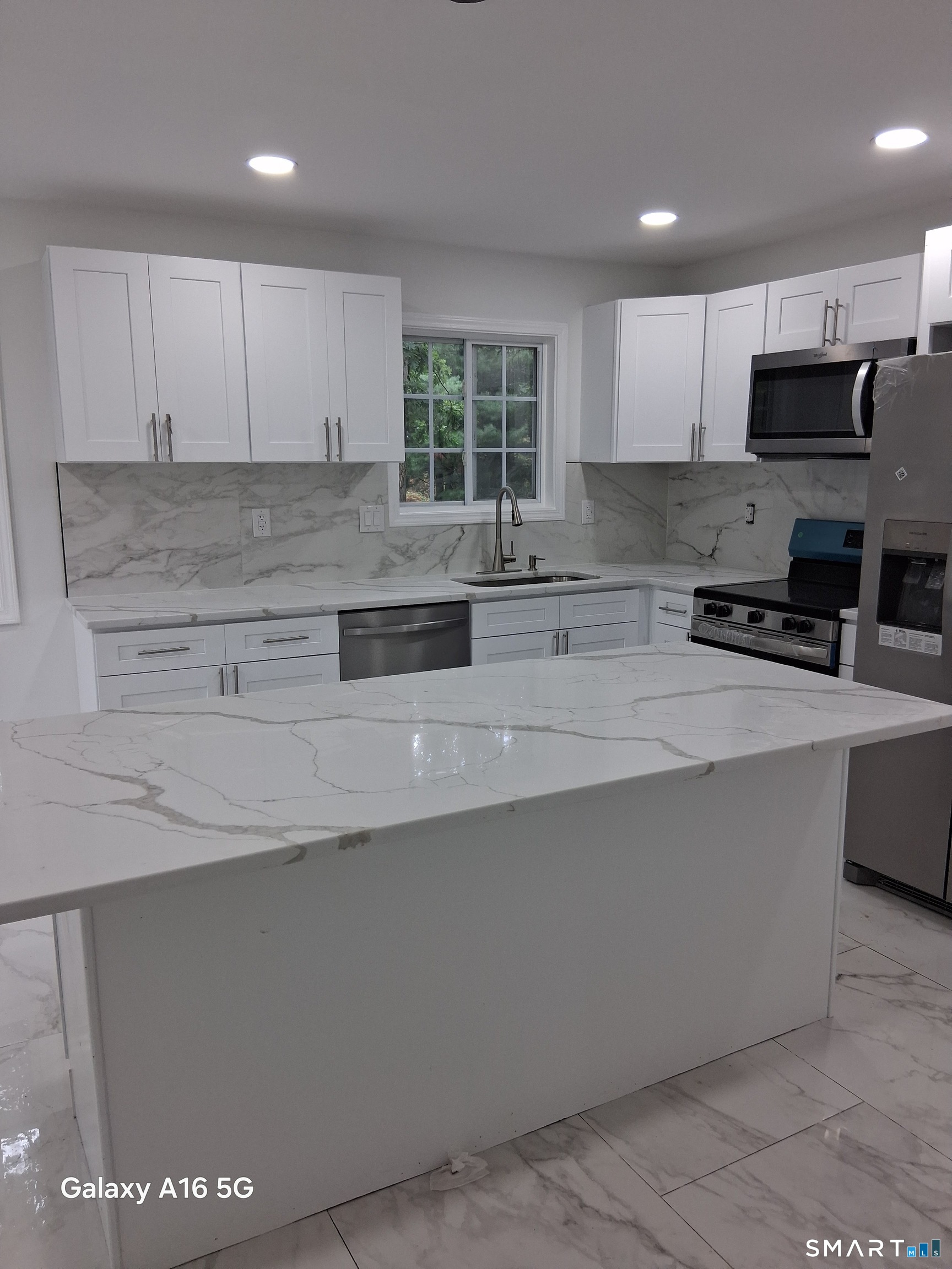 11 Priscilla Road West Haven CT 06516