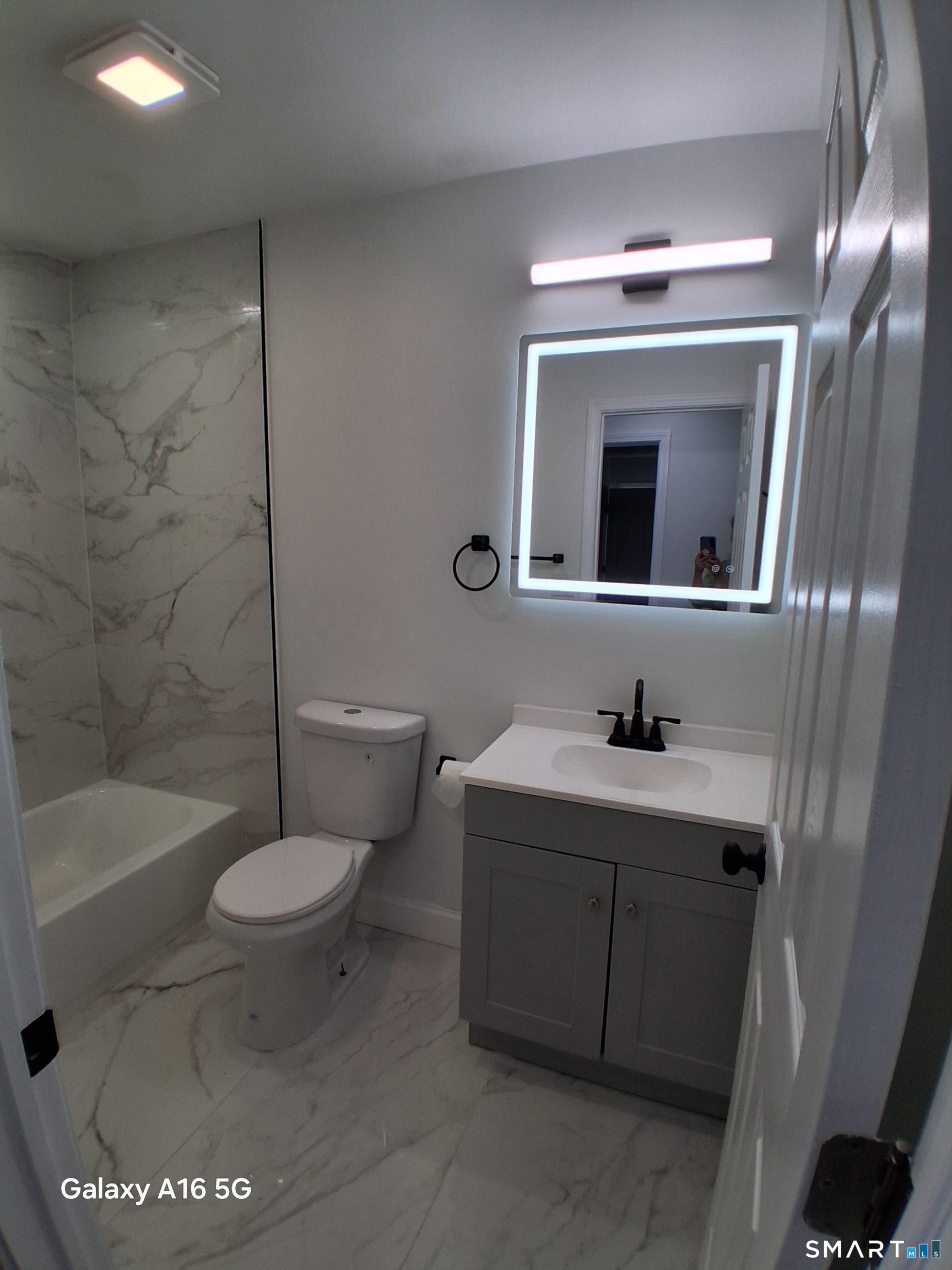 11 Priscilla Road West Haven CT 06516