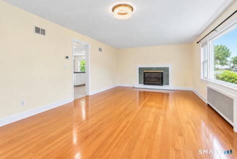 1680 Main Street Stratford CT 06615