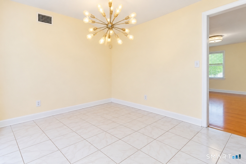 1680 Main Street Stratford CT 06615