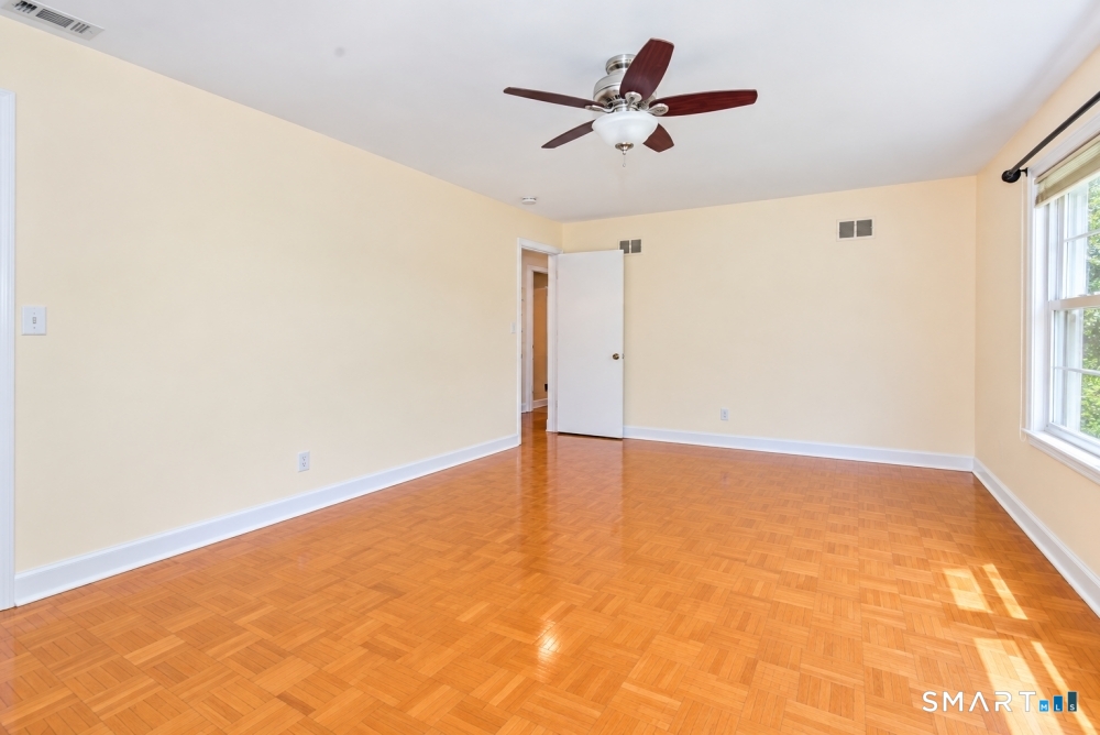 1680 Main Street Stratford CT 06615