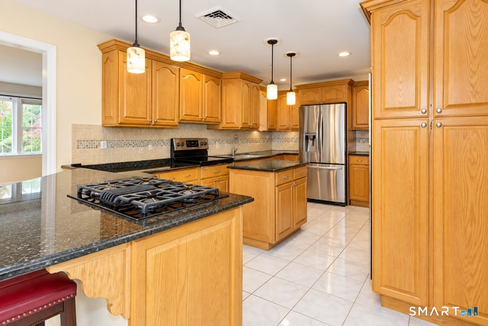 1680 Main Street Stratford CT 06615