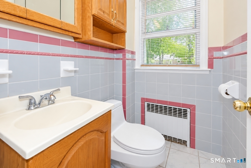 1680 Main Street Stratford CT 06615
