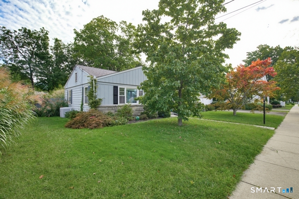 1680 Main Street Stratford CT 06615