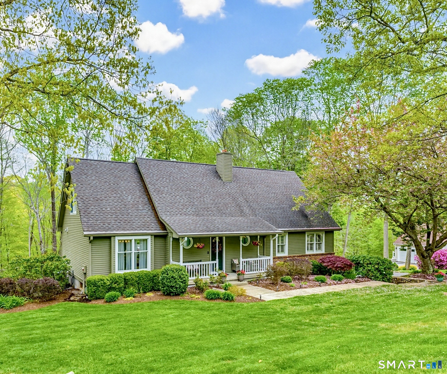 9 Brooks Lane Essex CT 06442