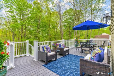 9 Brooks Lane Essex CT 06442