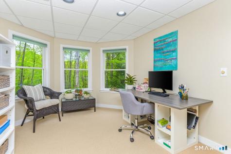 9 Brooks Lane Essex CT 06442