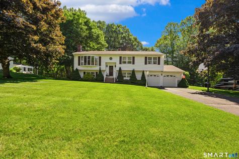 163 Sentinel Hill Road North Haven CT 06473