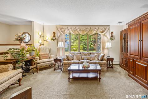 163 Sentinel Hill Road North Haven CT 06473