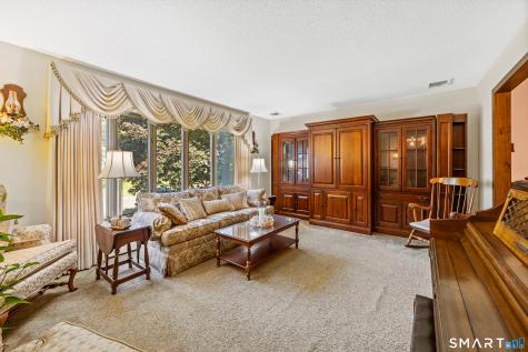 163 Sentinel Hill Road North Haven CT 06473