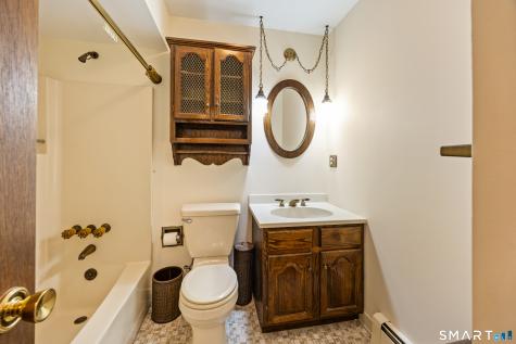 163 Sentinel Hill Road North Haven CT 06473