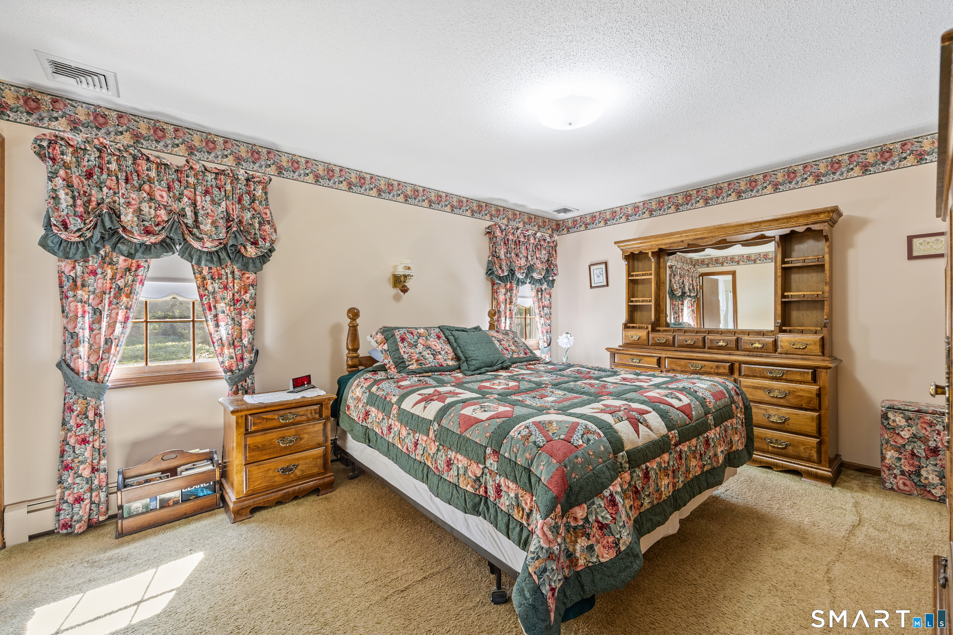 163 Sentinel Hill Road North Haven CT 06473