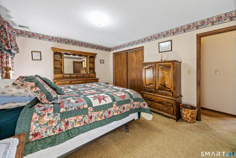 163 Sentinel Hill Road North Haven CT 06473