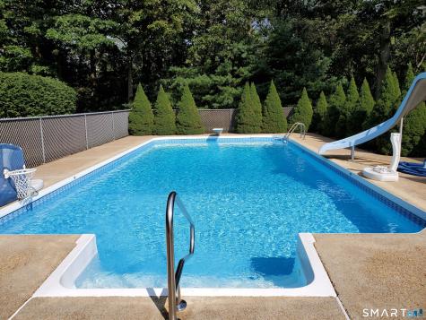 163 Sentinel Hill Road North Haven CT 06473