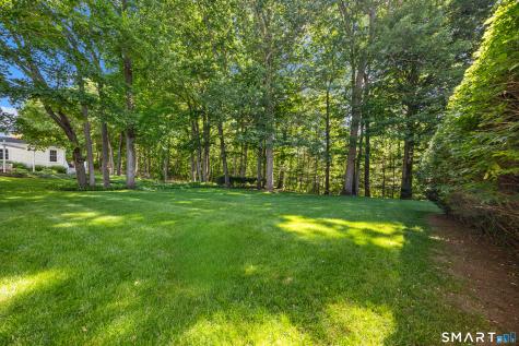 163 Sentinel Hill Road North Haven CT 06473