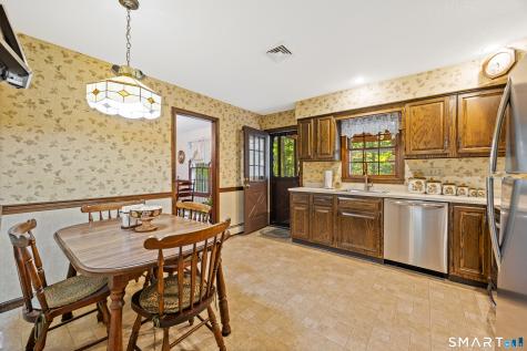 163 Sentinel Hill Road North Haven CT 06473