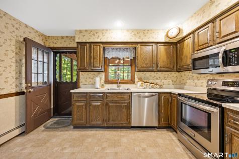 163 Sentinel Hill Road North Haven CT 06473
