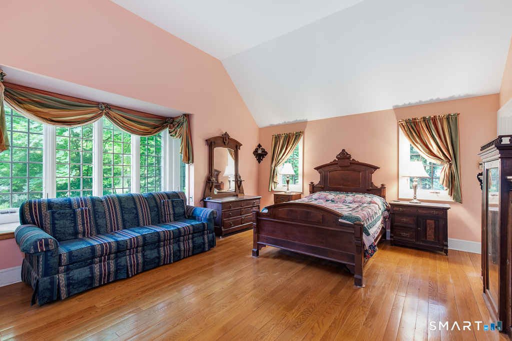 446 Amity Road Woodbridge CT 06525