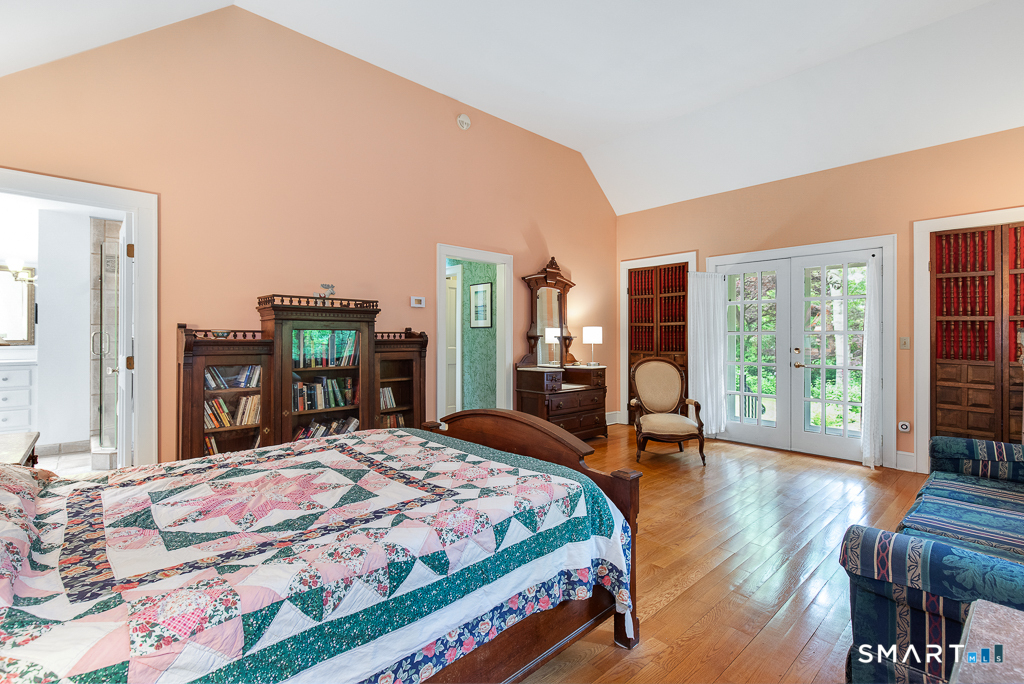 446 Amity Road Woodbridge CT 06525