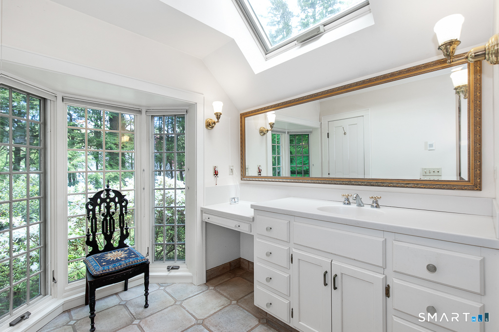 446 Amity Road Woodbridge CT 06525