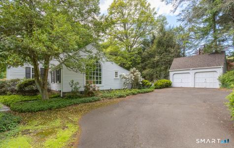 446 Amity Road Woodbridge CT 06525