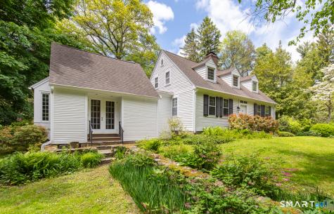 446 Amity Road Woodbridge CT 06525