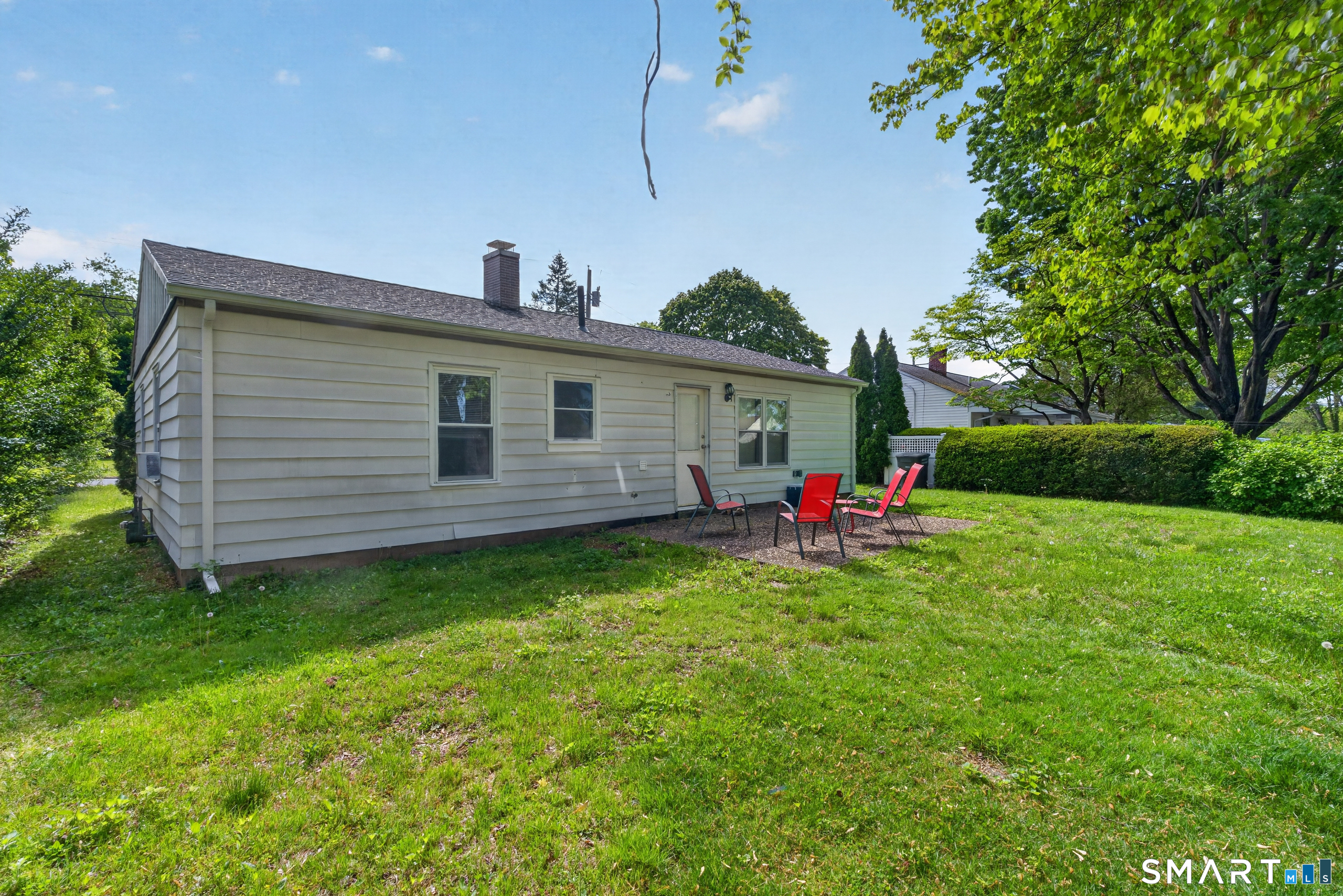 252 Bear Paw Road Bridgeport CT 06606