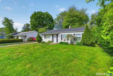 252 Bear Paw Road Bridgeport CT 06606