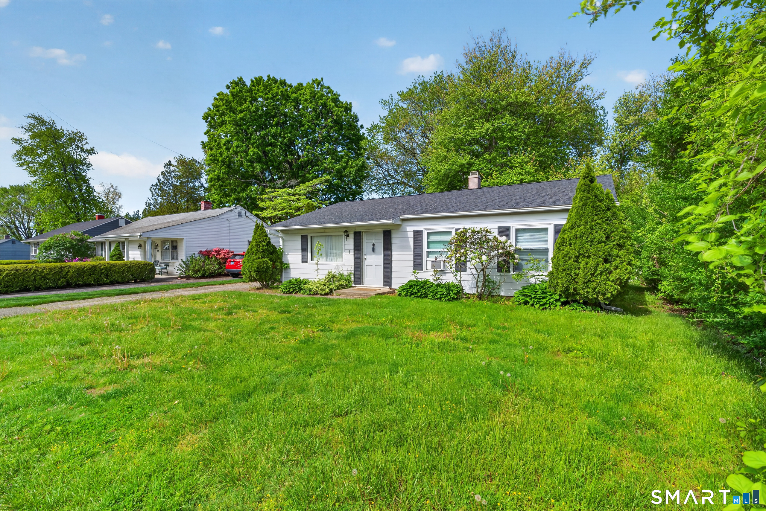 252 Bear Paw Road Bridgeport CT 06606