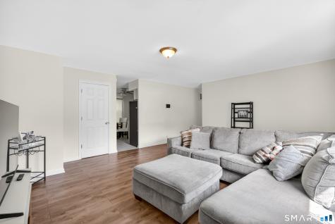 252 Bear Paw Road Bridgeport CT 06606
