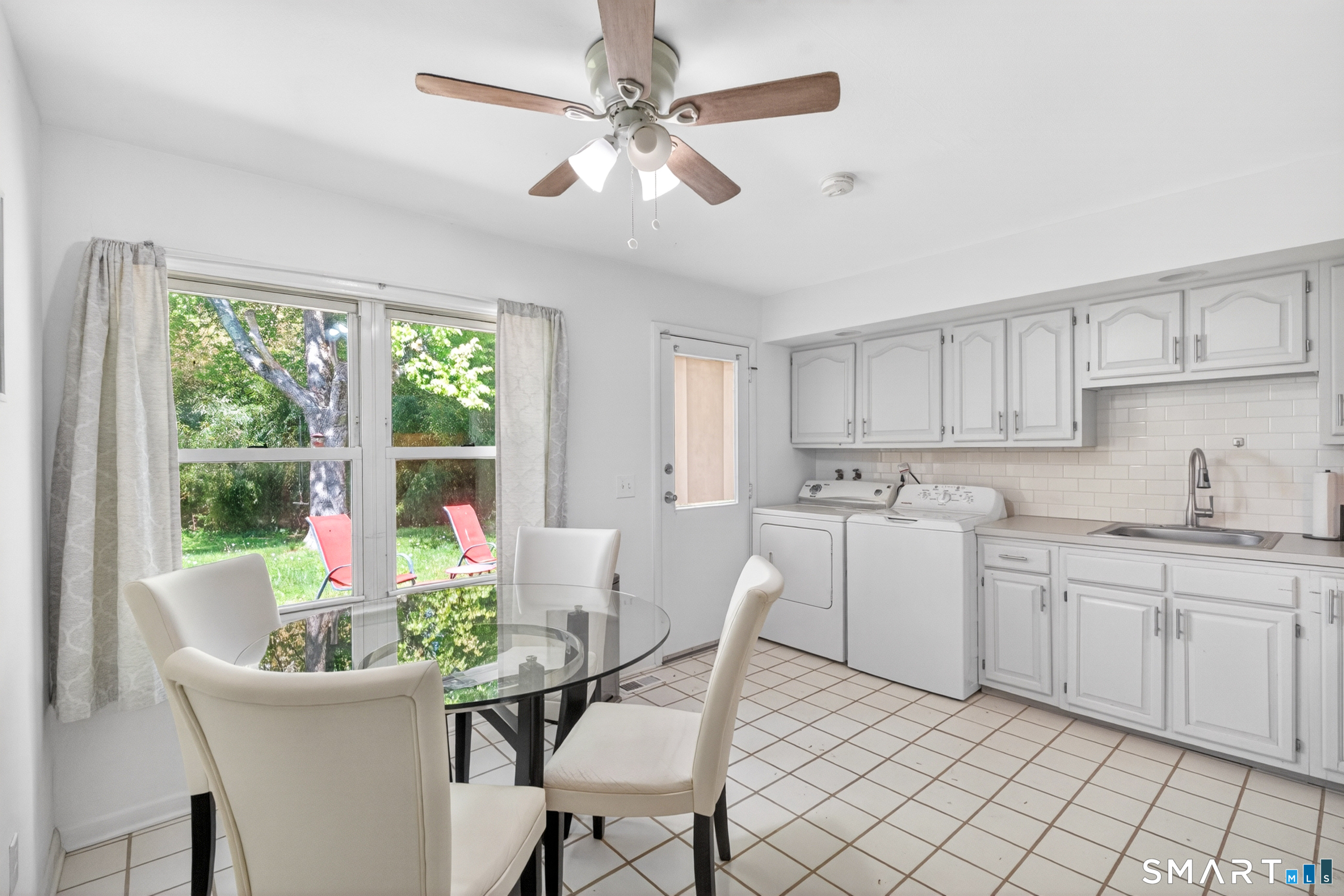 252 Bear Paw Road Bridgeport CT 06606