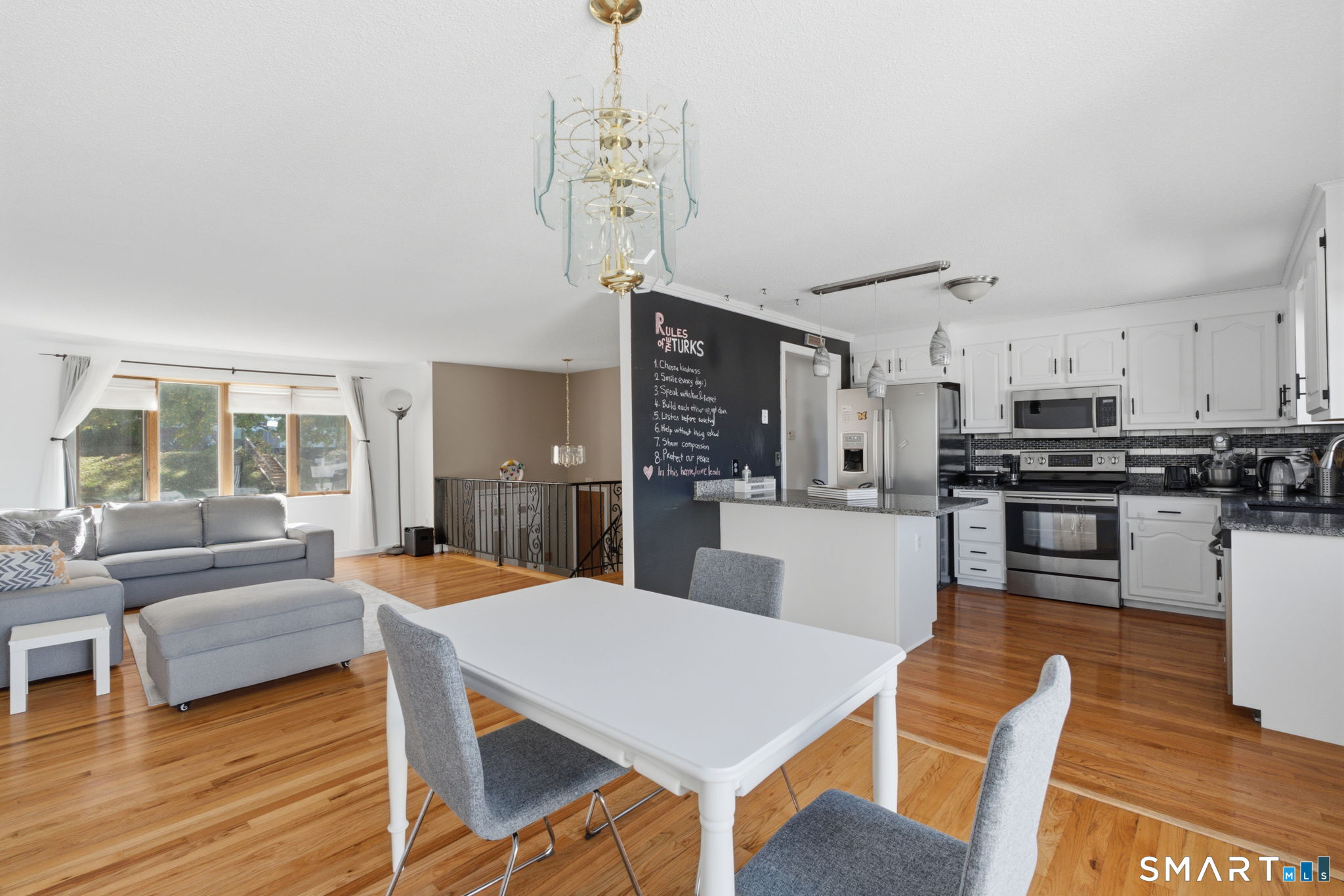 7 Chatham Drive Meriden CT 06451