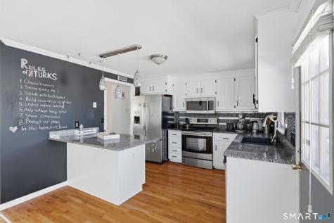 7 Chatham Drive Meriden CT 06451