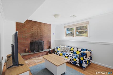 7 Chatham Drive Meriden CT 06451